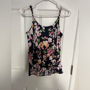 A new day blue floral pink tank size xs extra small